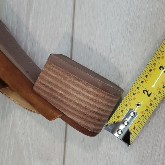 Lucky Brand "Like New" Noomrie Slide Suede Heeled  Sandals shoes sz 7M - Picture 11 of 13